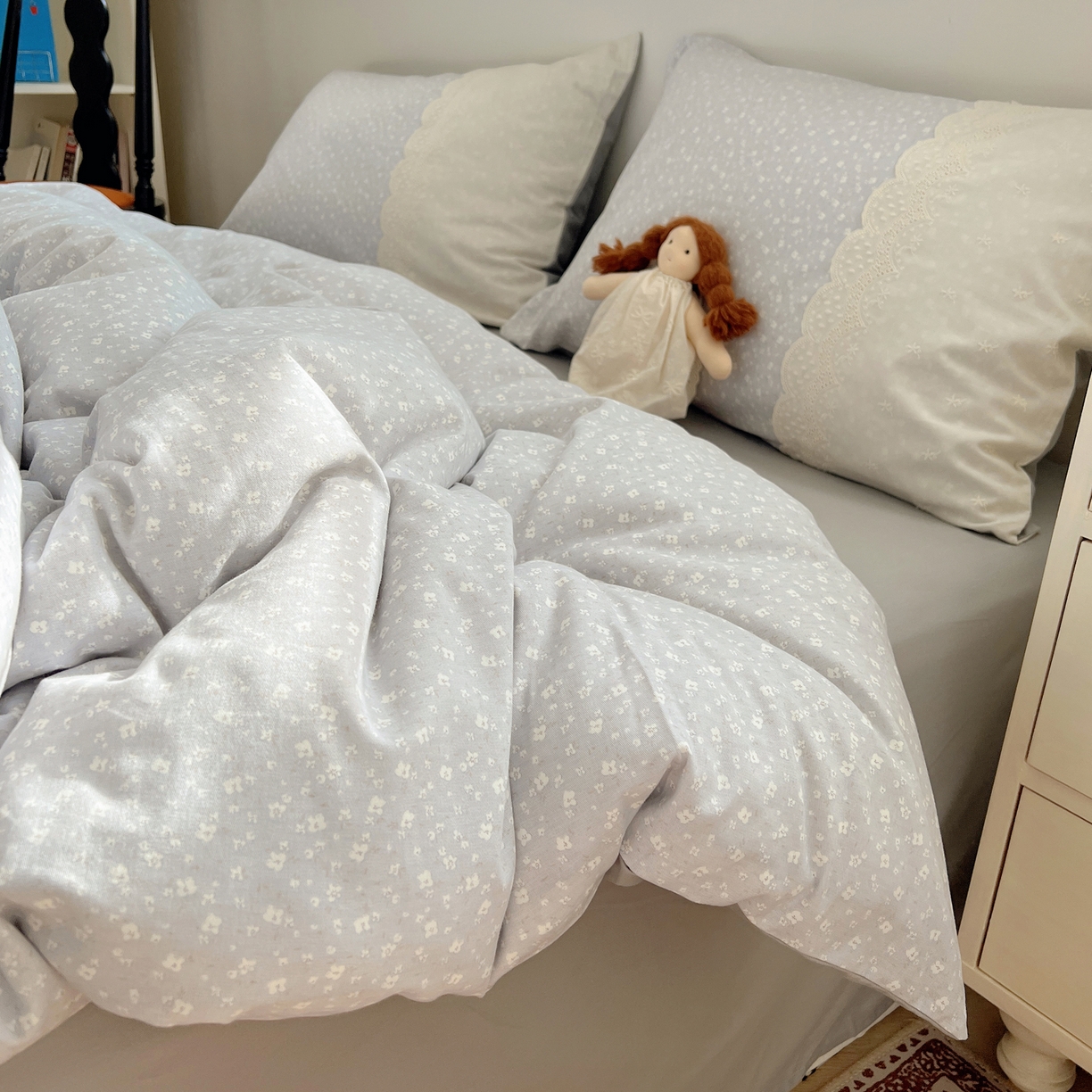 91家纺网 家纺一手货源 找家纺 （总）XIWEN-希文家纺 2025新款全棉淑女花边数码印花磨毛四件套