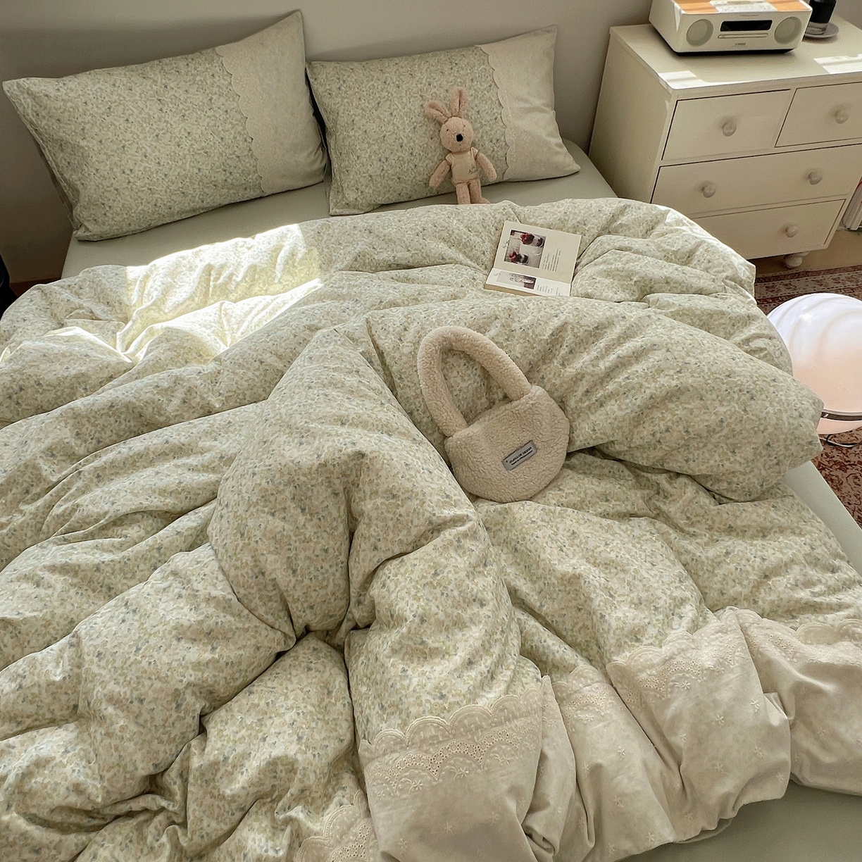 91家纺网 家纺一手货源 找家纺 XIWEN-希文家纺 2025新款全棉淑女花边数码印花磨毛四件套 妃子笑-绿