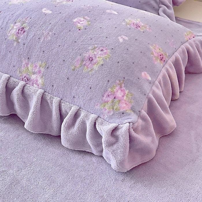 91家纺网 家纺一手货源 找家纺 （总）找底底家纺 2025新款韩版加厚8斤牛奶绒花边四件套（日发50套优惠10元一套）