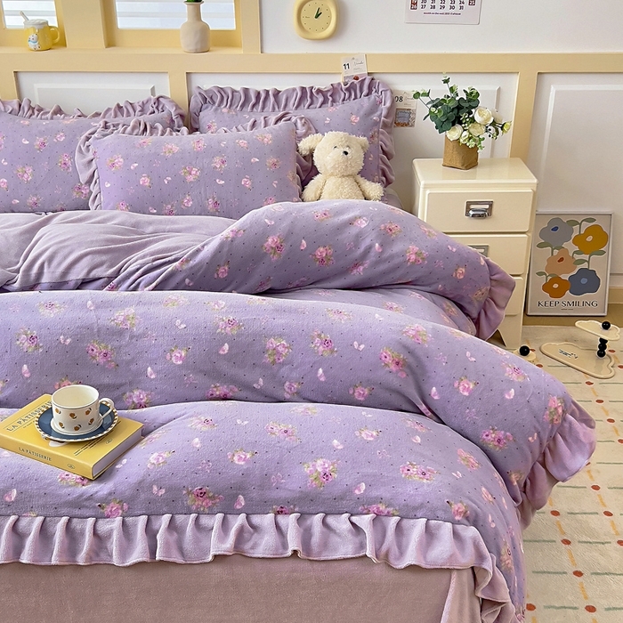 91家纺网 家纺一手货源 找家纺 （总）找底底家纺 2025新款韩版加厚8斤牛奶绒花边四件套（日发50套优惠10元一套）