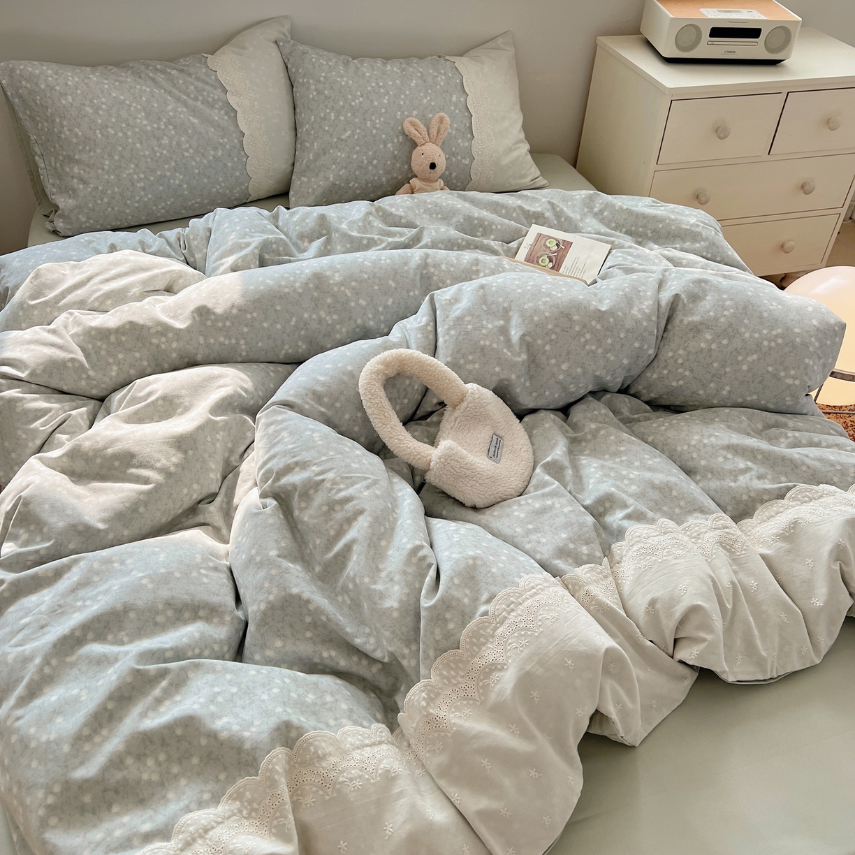 91家纺网 家纺一手货源 找家纺 XIWEN-希文家纺 2025新款全棉淑女花边数码印花磨毛四件套 星愿-绿