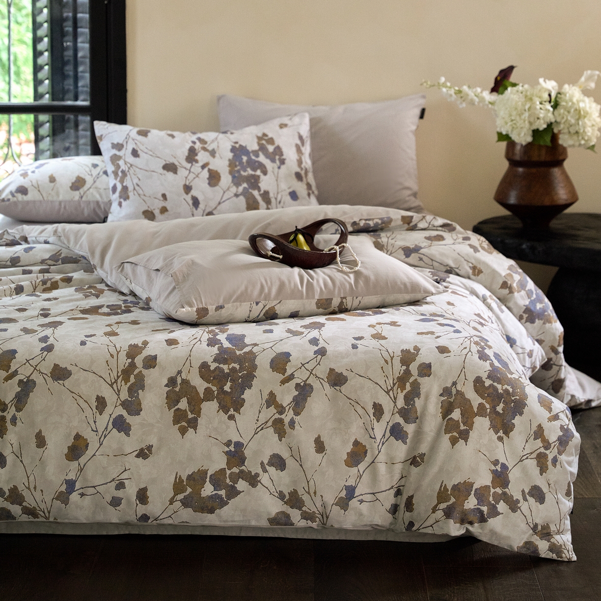 91家纺网 家纺一手货源 找家纺 （总）FORTWO家纺原创设计（FOR TWO家纺） 2025新款50全棉纯棉数码磨毛印花四件套-场景一