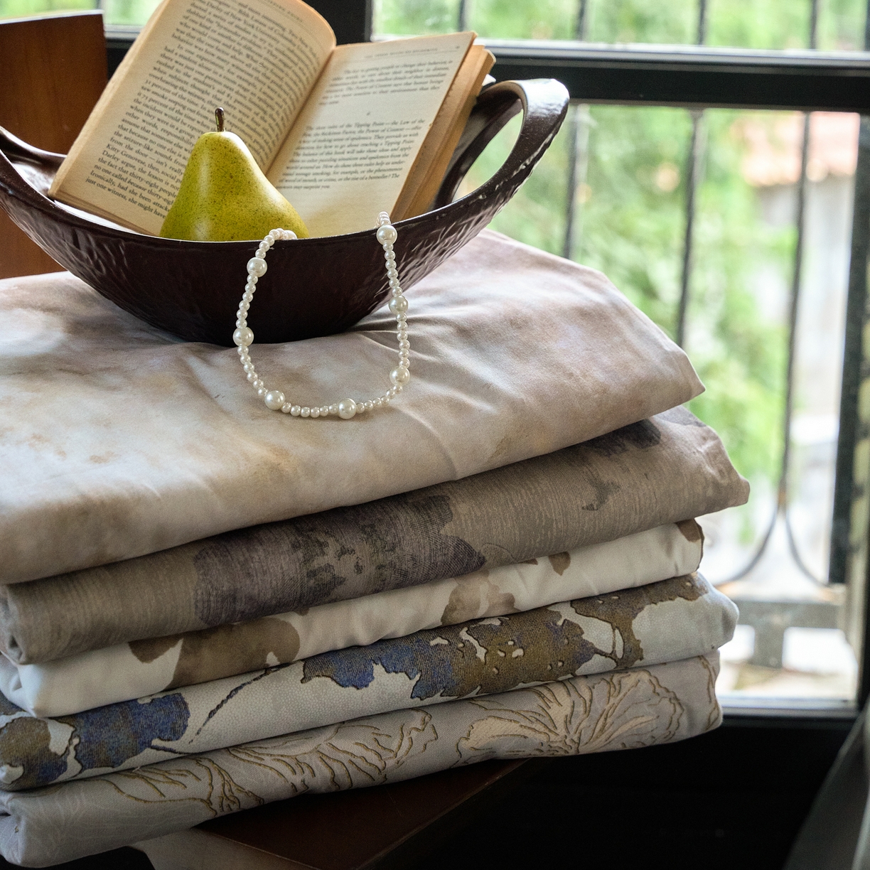 91家纺网 家纺一手货源 找家纺 FORTWO家纺原创设计（FOR TWO家纺） 2025新款50全棉纯棉数码磨毛印花四件套-场景一 组合图仅做展示不可下单