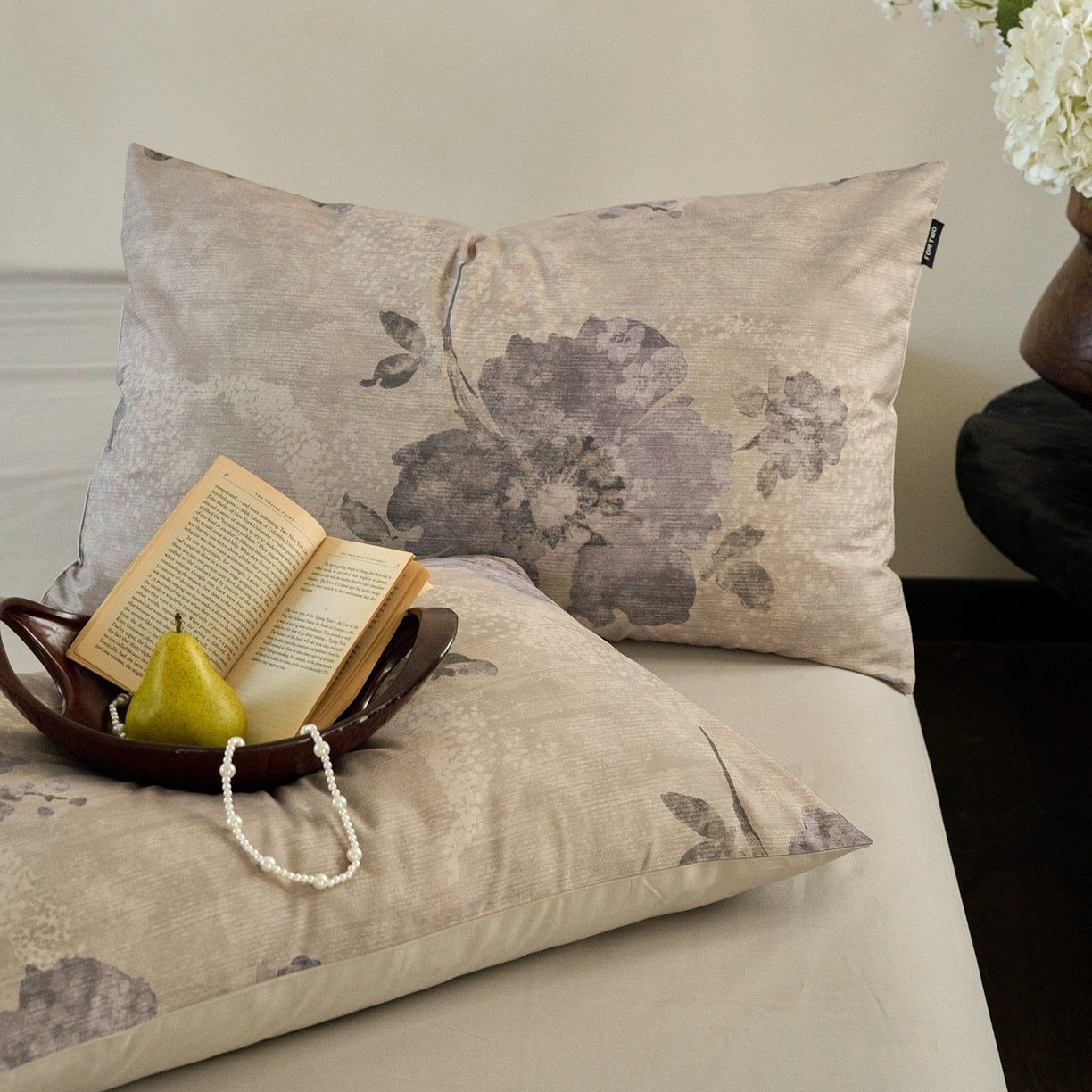 91家纺网 家纺一手货源 找家纺 FORTWO家纺原创设计（FOR TWO家纺） 2025新款50全棉纯棉数码磨毛印花四件套-场景一 水墨花