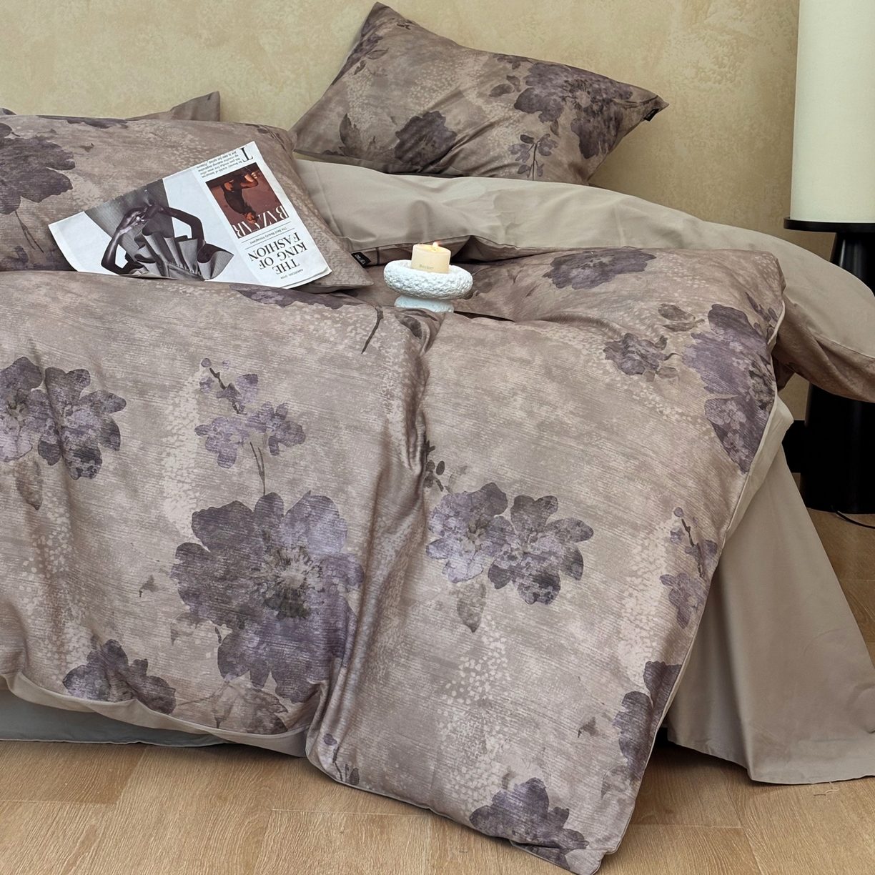 91家纺网 家纺一手货源 找家纺 （总）FORTWO家纺原创设计（FOR TWO家纺） 2025新款50全棉纯棉数码磨毛印花四件套-场景二