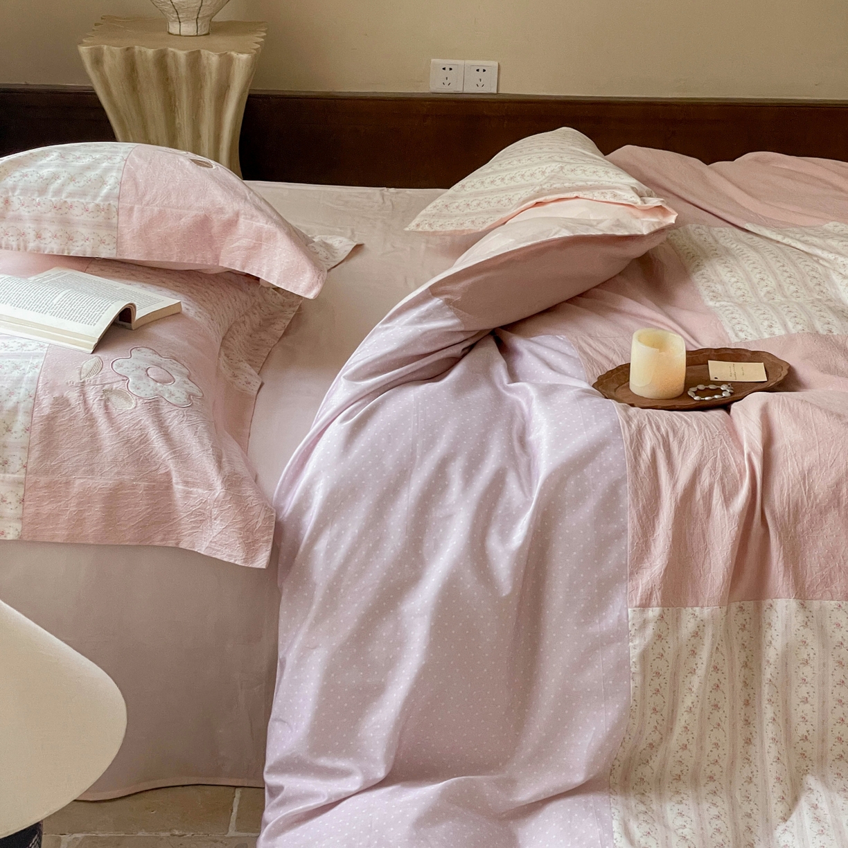 91家纺网 家纺一手货源 找家纺 （总）FORTWO家纺原创设计（FOR TWO家纺） 2025新款全棉纯棉百家布水洗棉印花绣花拼接款四件套