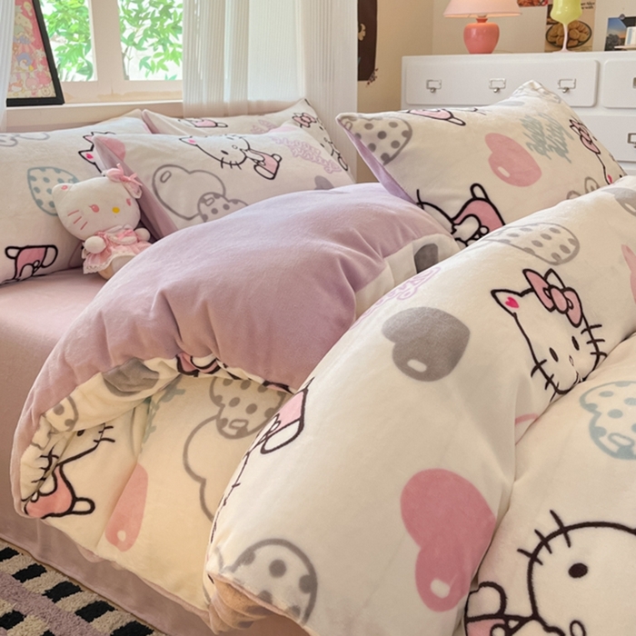 91家纺网 家纺一手货源 找家纺 （总）三朵家纺 2025新款三丽鸥印花牛奶绒四件套