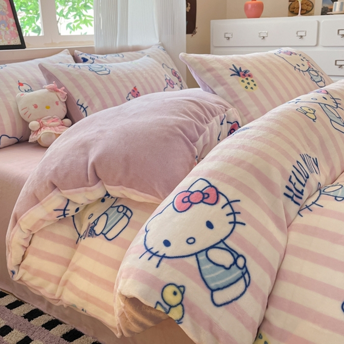 91家纺网 家纺一手货源 找家纺 （总）三朵家纺 2025新款三丽鸥印花牛奶绒四件套