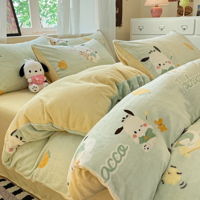 91家纺网 家纺一手货源 找家纺 （总）三朵家纺 2025新款三丽鸥印花牛奶绒四件套