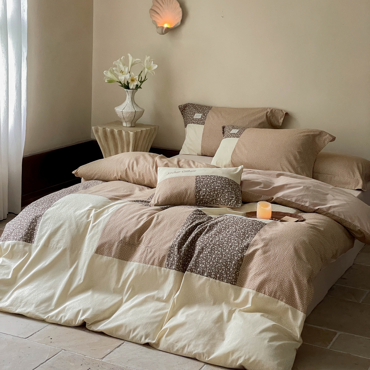 91家纺网 家纺一手货源 找家纺 FORTWO家纺原创设计（FOR TWO家纺） 2025新款全棉纯棉百家布水洗棉印花绣花拼接款四件套 美拉德咖