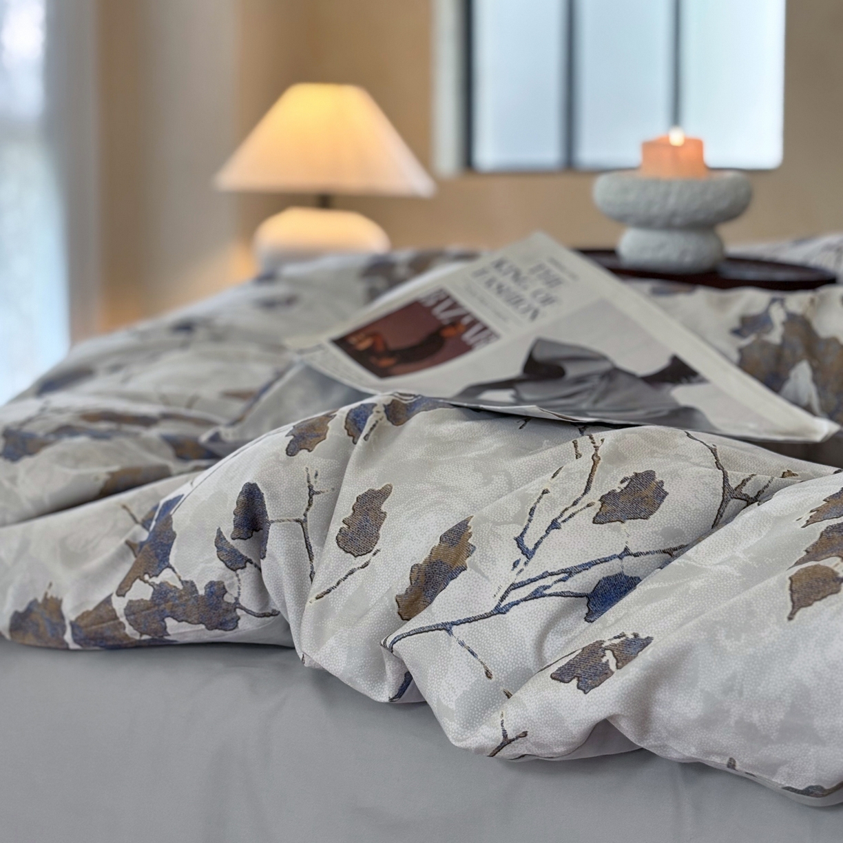 91家纺网 家纺一手货源 找家纺 FORTWO家纺原创设计（FOR TWO家纺） 2025新款50全棉纯棉数码磨毛印花四件套-场景二 枫林晚