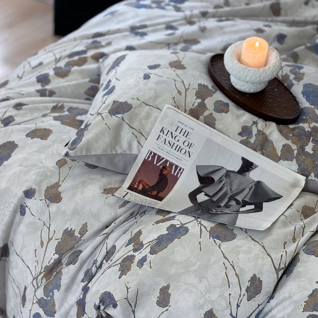 91家纺网 家纺一手货源 找家纺 FORTWO家纺原创设计（FOR TWO家纺） 2025新款50全棉纯棉数码磨毛印花四件套-场景二 枫林晚