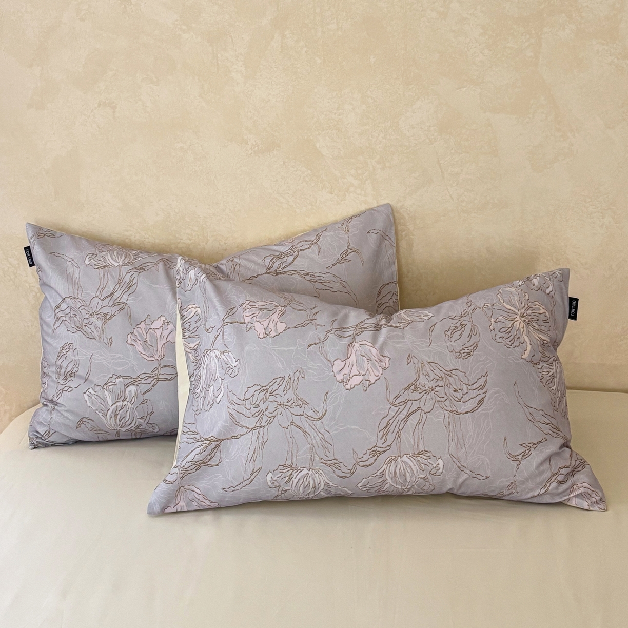 91家纺网 家纺一手货源 找家纺 FORTWO家纺原创设计（FOR TWO家纺） 2025新款50全棉纯棉数码磨毛印花四件套-场景二 空谷幽兰