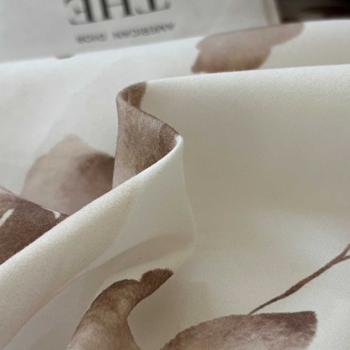 91家纺网 家纺一手货源 找家纺 FORTWO家纺原创设计（FOR TWO家纺） 2025新款50全棉纯棉数码磨毛印花四件套-场景二 似锦