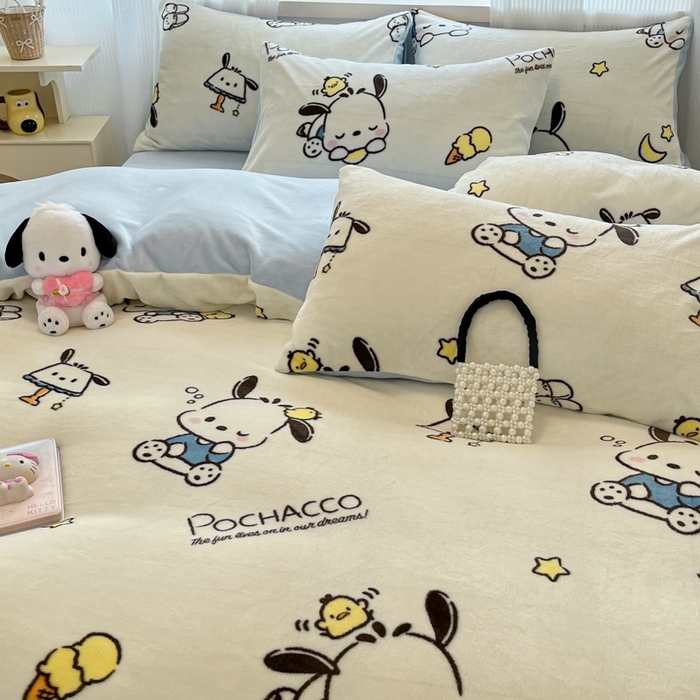 91家纺网 家纺一手货源 找家纺 三朵家纺 2025新款三丽鸥印花牛奶绒四件套 美好帕恰