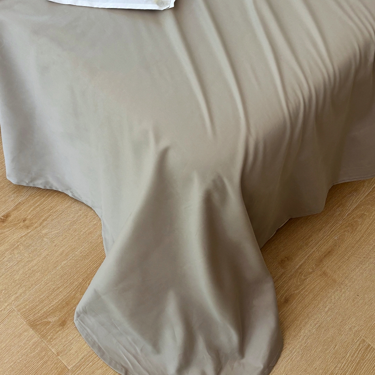 91家纺网 家纺一手货源 找家纺 FORTWO家纺原创设计（FOR TWO家纺） 2025新款50全棉纯棉数码磨毛印花四件套-场景二 水墨花