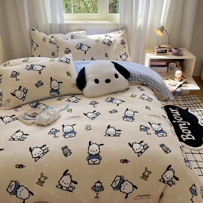 91家纺网 家纺一手货源 找家纺 三朵家纺 2025新款三丽鸥印花牛奶绒四件套 童心帕恰