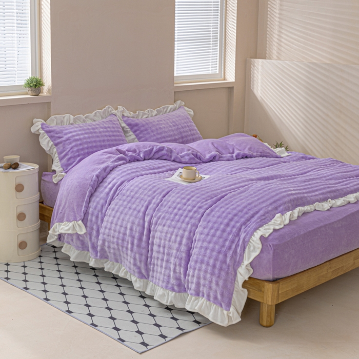 91家纺网 家纺一手货源 找家纺 恩和家纺 2025新款泡泡牛奶绒荷叶边款四件套 泡泡绒飞边款紫色