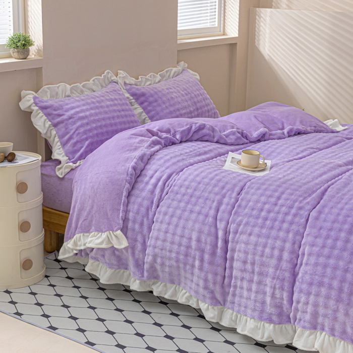 91家纺网 家纺一手货源 找家纺 恩和家纺 2025新款泡泡牛奶绒荷叶边款四件套 泡泡绒飞边款紫色