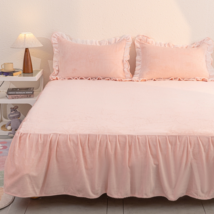 91家纺网 家纺一手货源 找家纺 （总）恩和家纺 2025新款白色薄纱双层飞边牛奶绒四件套