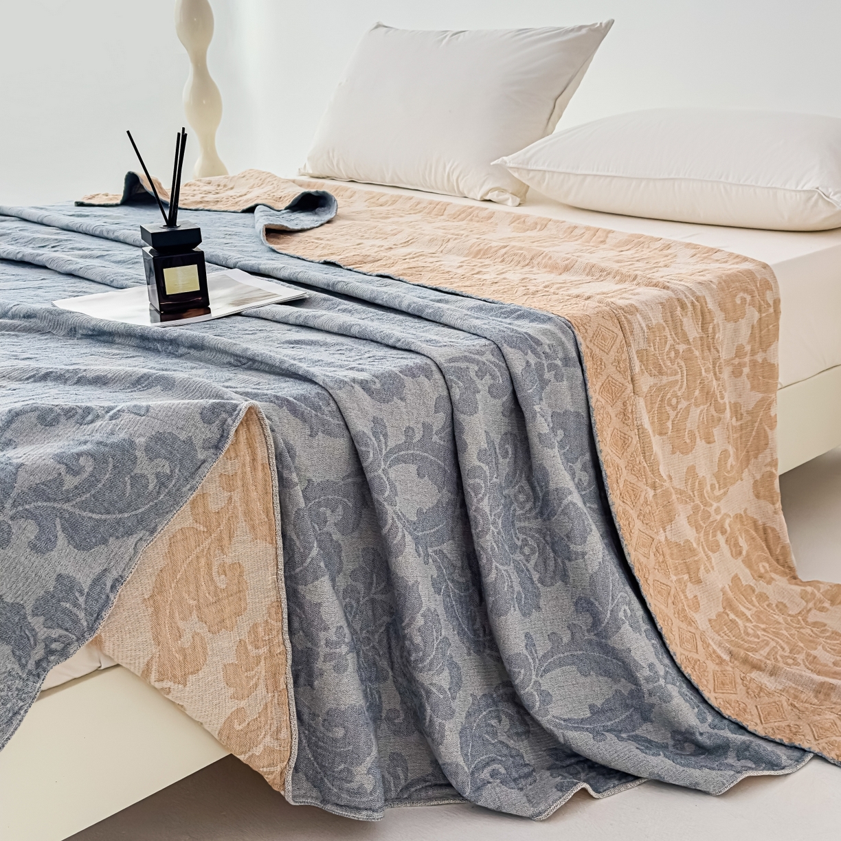 91家纺网 家纺一手货源 找家纺 悦然毛巾被 2025全棉欧式提花纱布毛巾被毛毯-洛可可 洛可可雾蓝