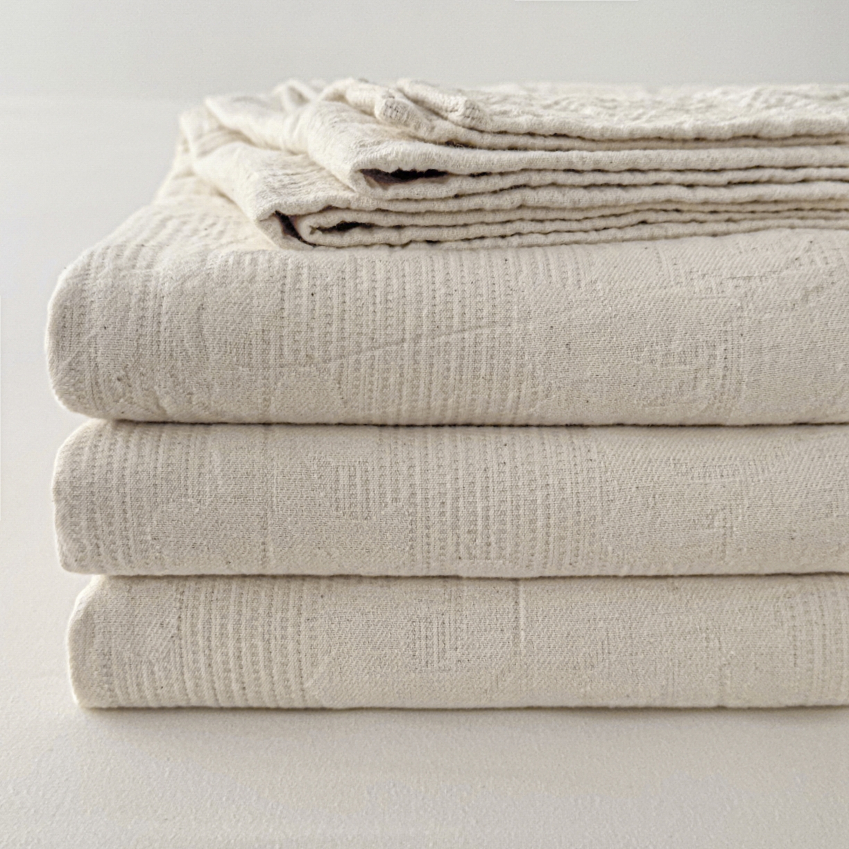 91家纺网 家纺一手货源 找家纺 悦然毛巾被 2025全棉欧式提花纱布毛巾被毛毯-洛可可 洛可可杏白