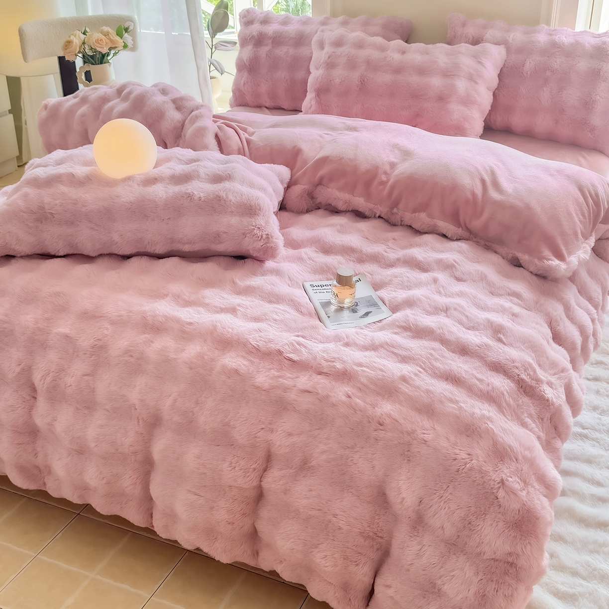 91家纺网 家纺一手货源 找家纺 （总）品乐家纺 2025新款简约纯色A类220克泡泡兔绒四件套