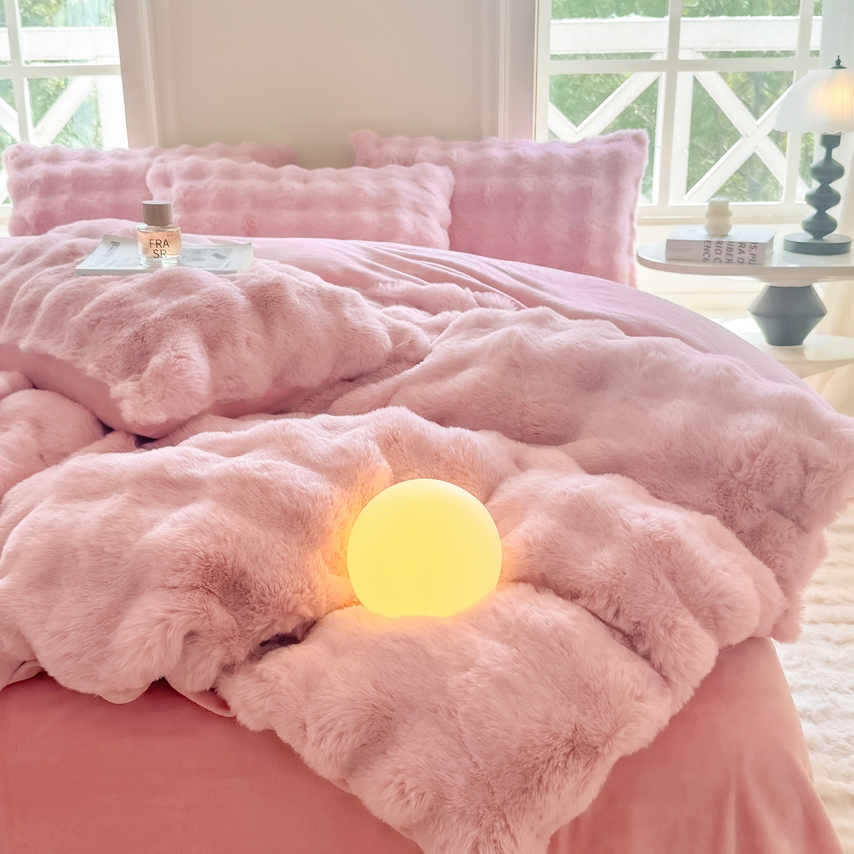 91家纺网 家纺一手货源 找家纺 品乐家纺 2025新款简约纯色A类220克泡泡兔绒四件套 纯色-粉黛