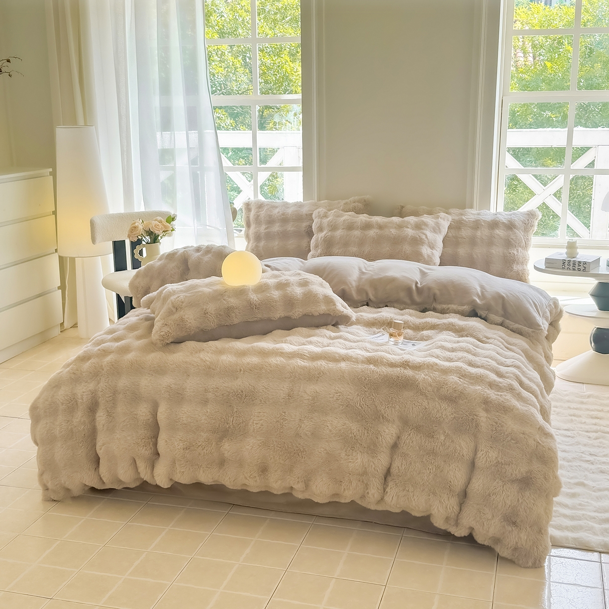 91家纺网 家纺一手货源 找家纺 品乐家纺 2025新款简约纯色A类220克泡泡兔绒四件套 纯色-杏仁咖