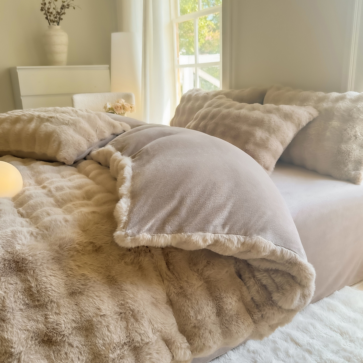 91家纺网 家纺一手货源 找家纺 品乐家纺 2025新款简约纯色A类220克泡泡兔绒四件套 纯色-杏仁咖