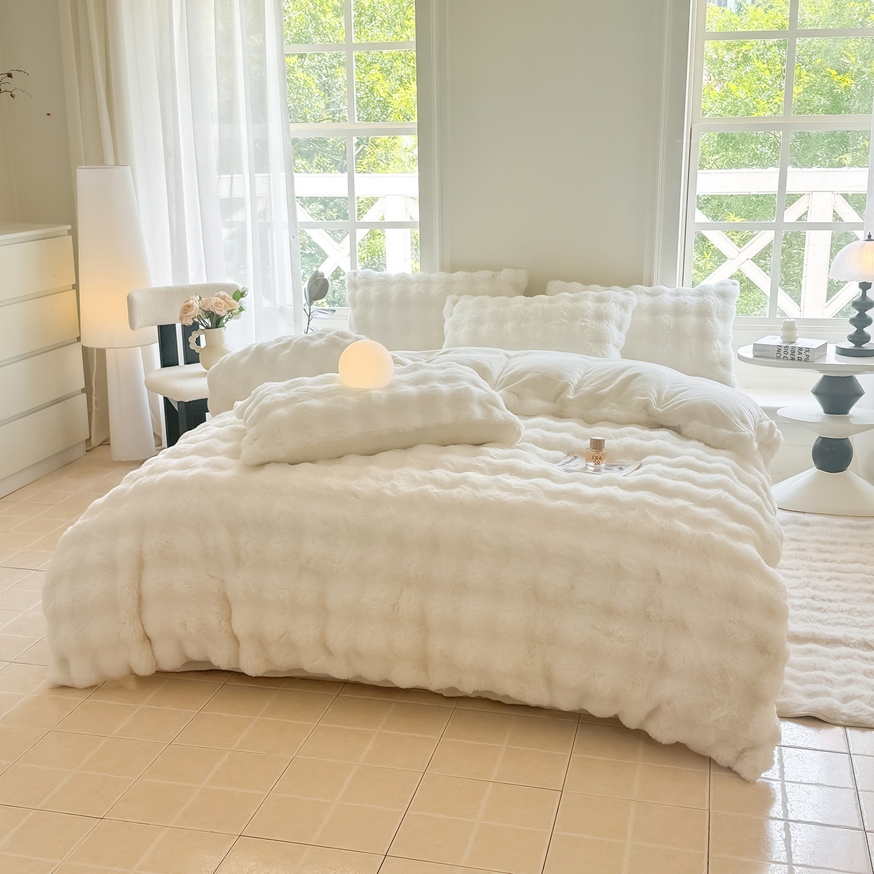 91家纺网 家纺一手货源 找家纺 品乐家纺 2025新款简约纯色A类220克泡泡兔绒四件套 纯色-珍珠白