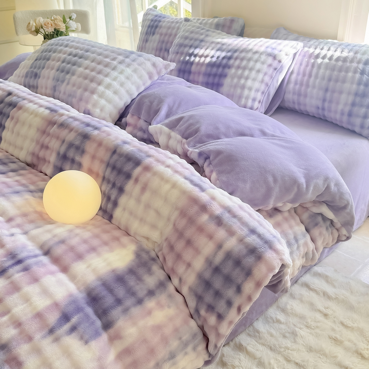 91家纺网 家纺一手货源 找家纺 品乐家纺 2025新款简约纯色A类220克泡泡兔绒四件套 渐变-极光紫