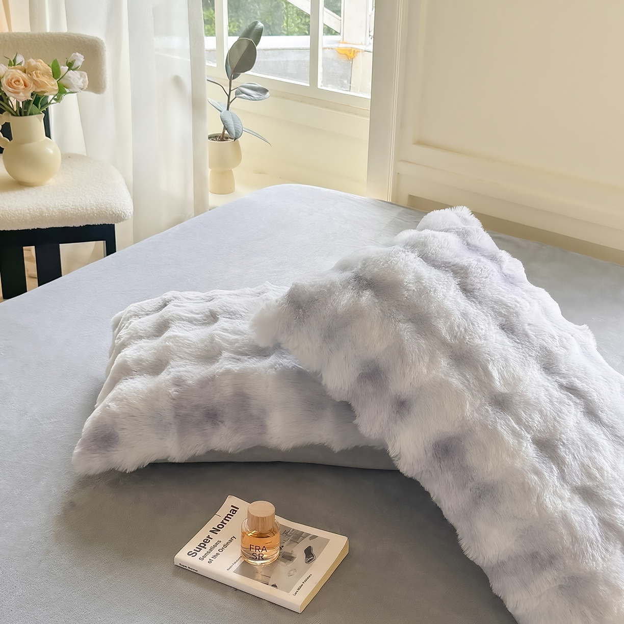 91家纺网 家纺一手货源 找家纺 品乐家纺 2025新款简约纯色A类220克泡泡兔绒四件套 渐变-莫奈灰