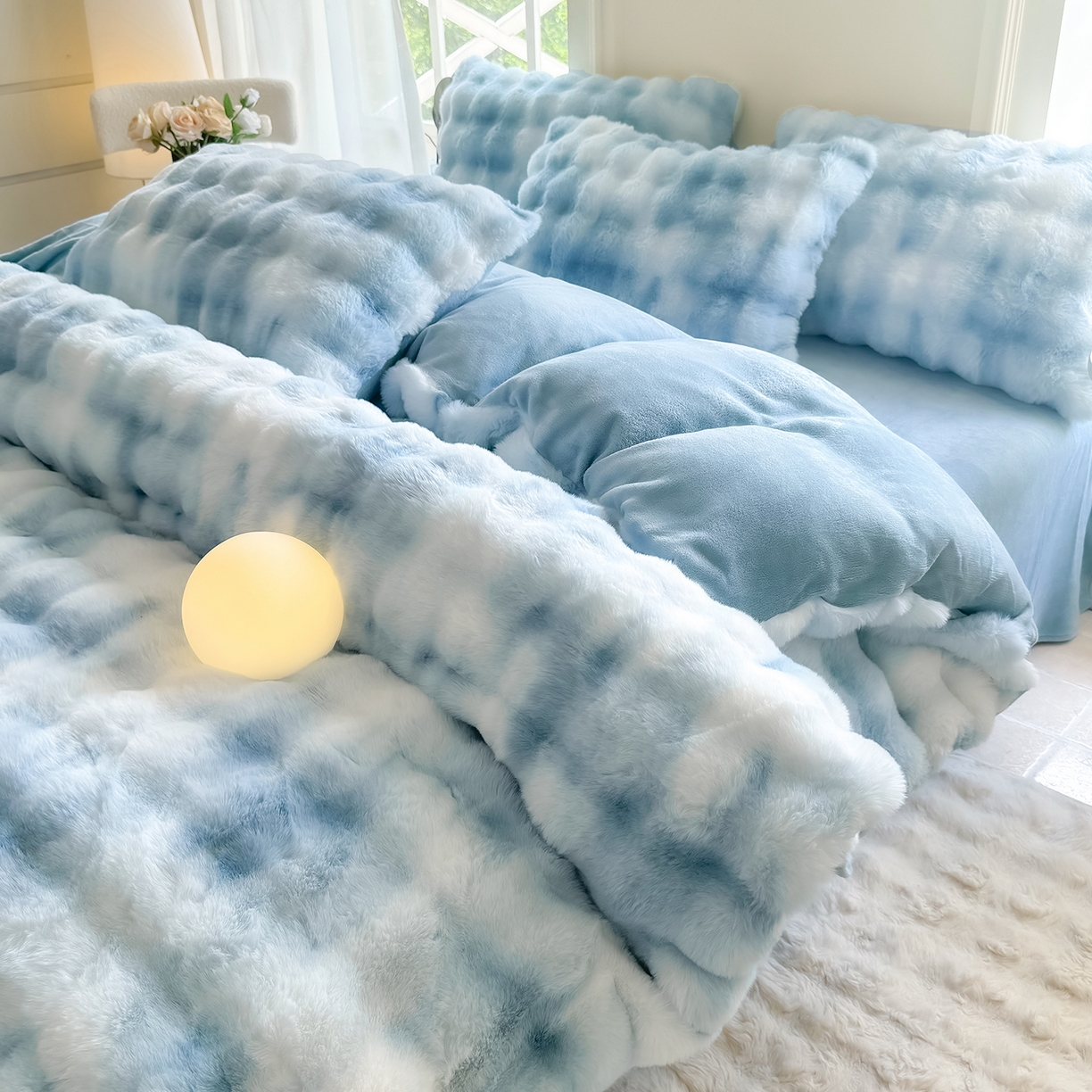 91家纺网 家纺一手货源 找家纺 品乐家纺 2025新款简约纯色A类220克泡泡兔绒四件套 渐变-天青蓝