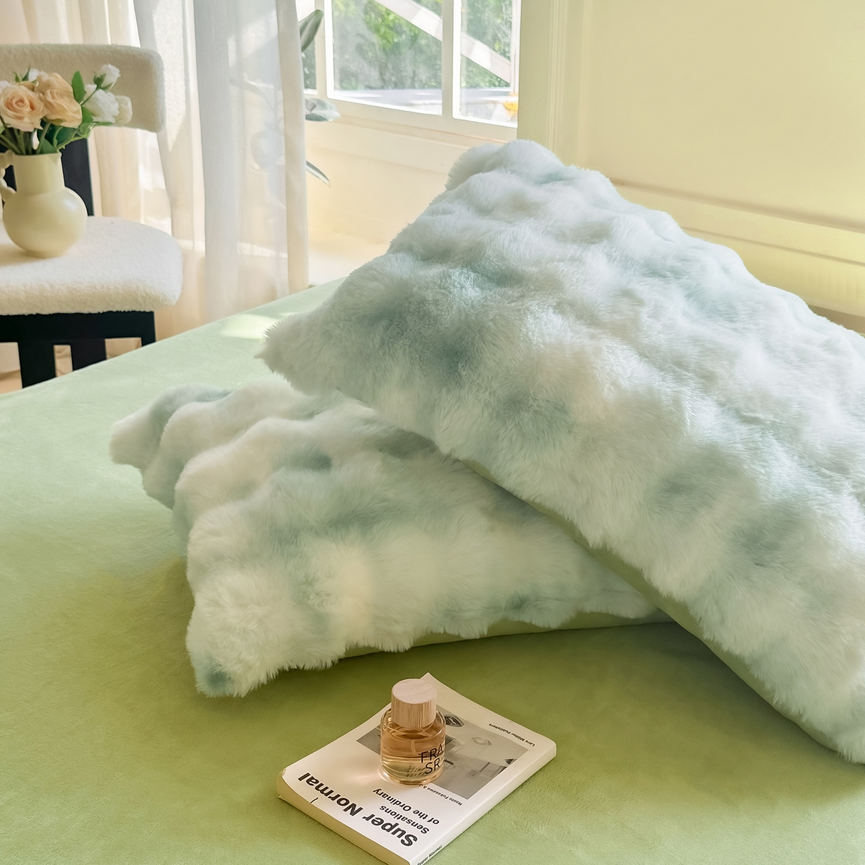 91家纺网 家纺一手货源 找家纺 品乐家纺 2025新款简约纯色A类220克泡泡兔绒四件套 渐变-雨露青