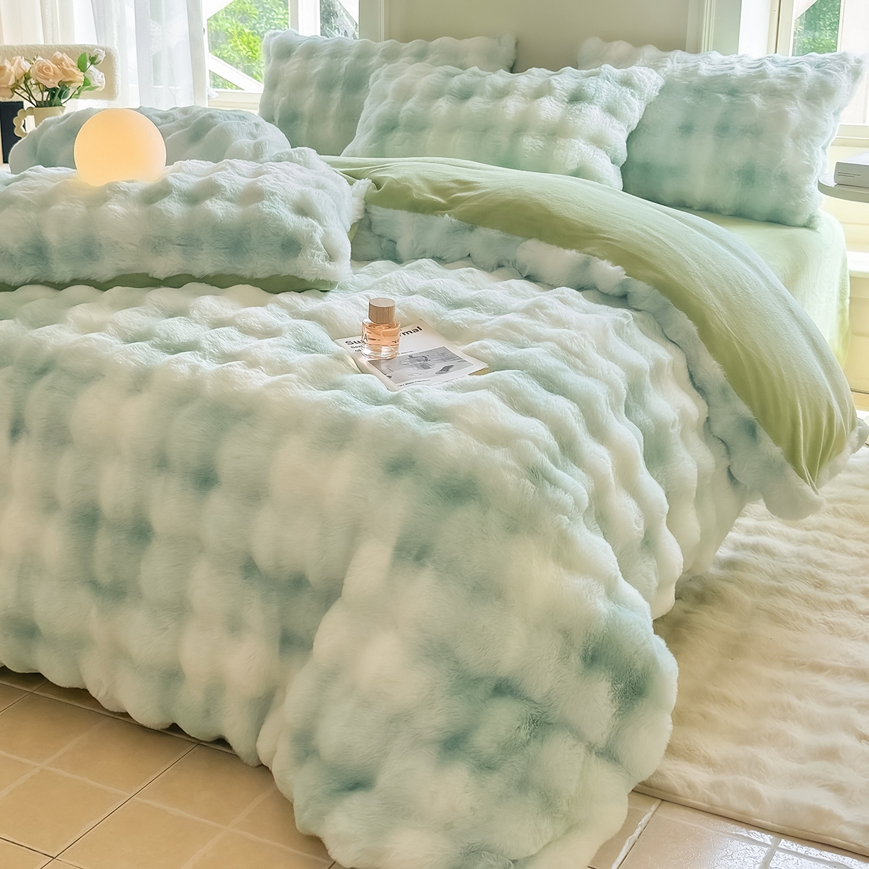 91家纺网 家纺一手货源 找家纺 品乐家纺 2025新款简约纯色A类220克泡泡兔绒四件套 渐变-雨露青