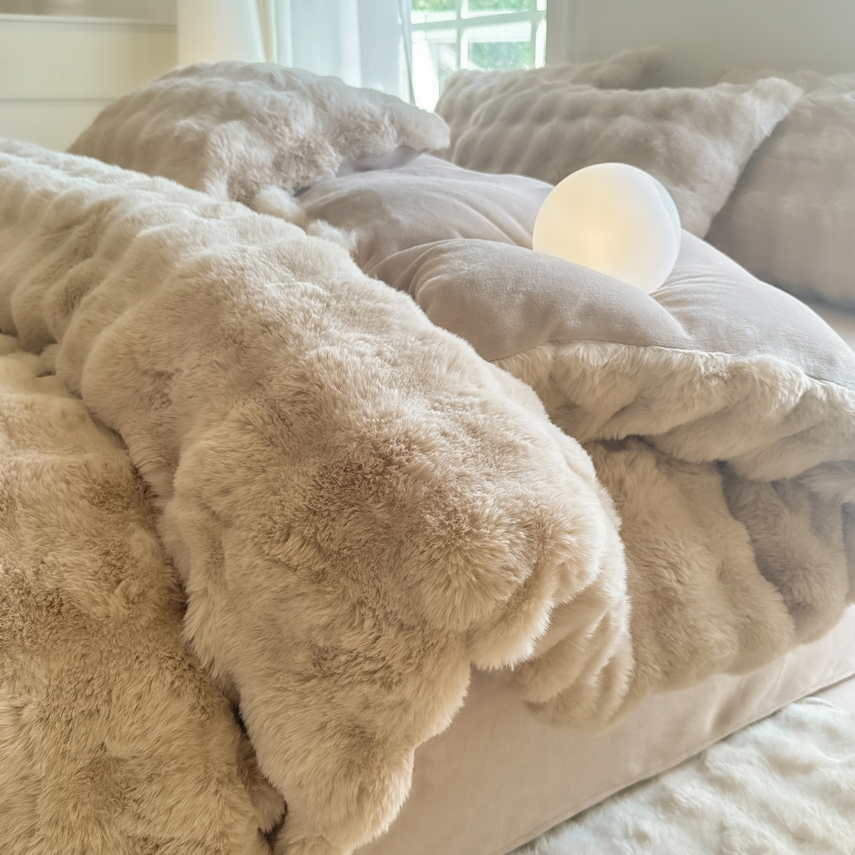 91家纺网 家纺一手货源 找家纺 品乐家纺 2025新款A类泡泡兔绒可拆洗冬被被子被芯（被套+被芯） 纯色-杏仁咖