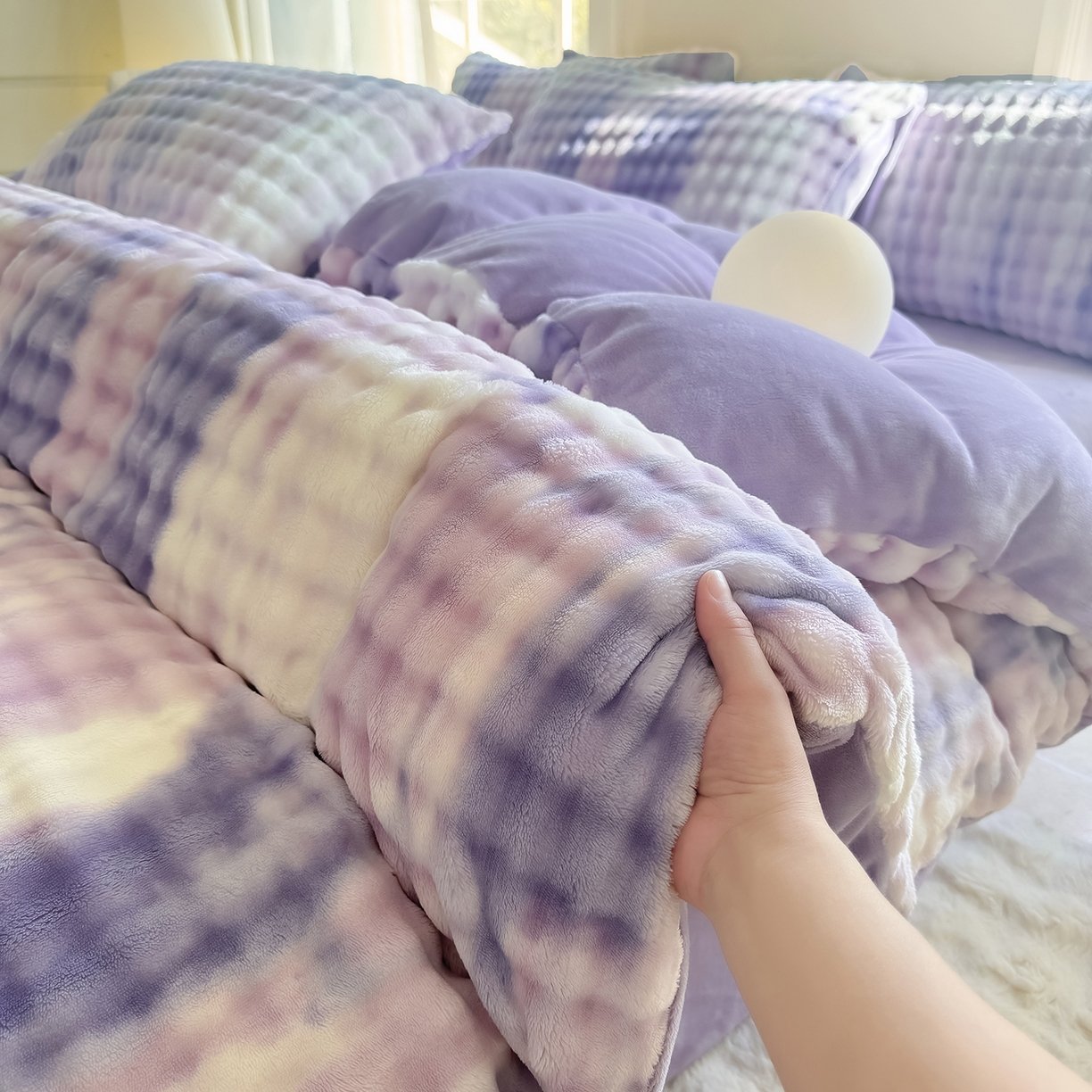 91家纺网 家纺一手货源 找家纺 品乐家纺 2025新款A类泡泡兔绒可拆洗冬被被子被芯（被套+被芯） 渐变-极光紫