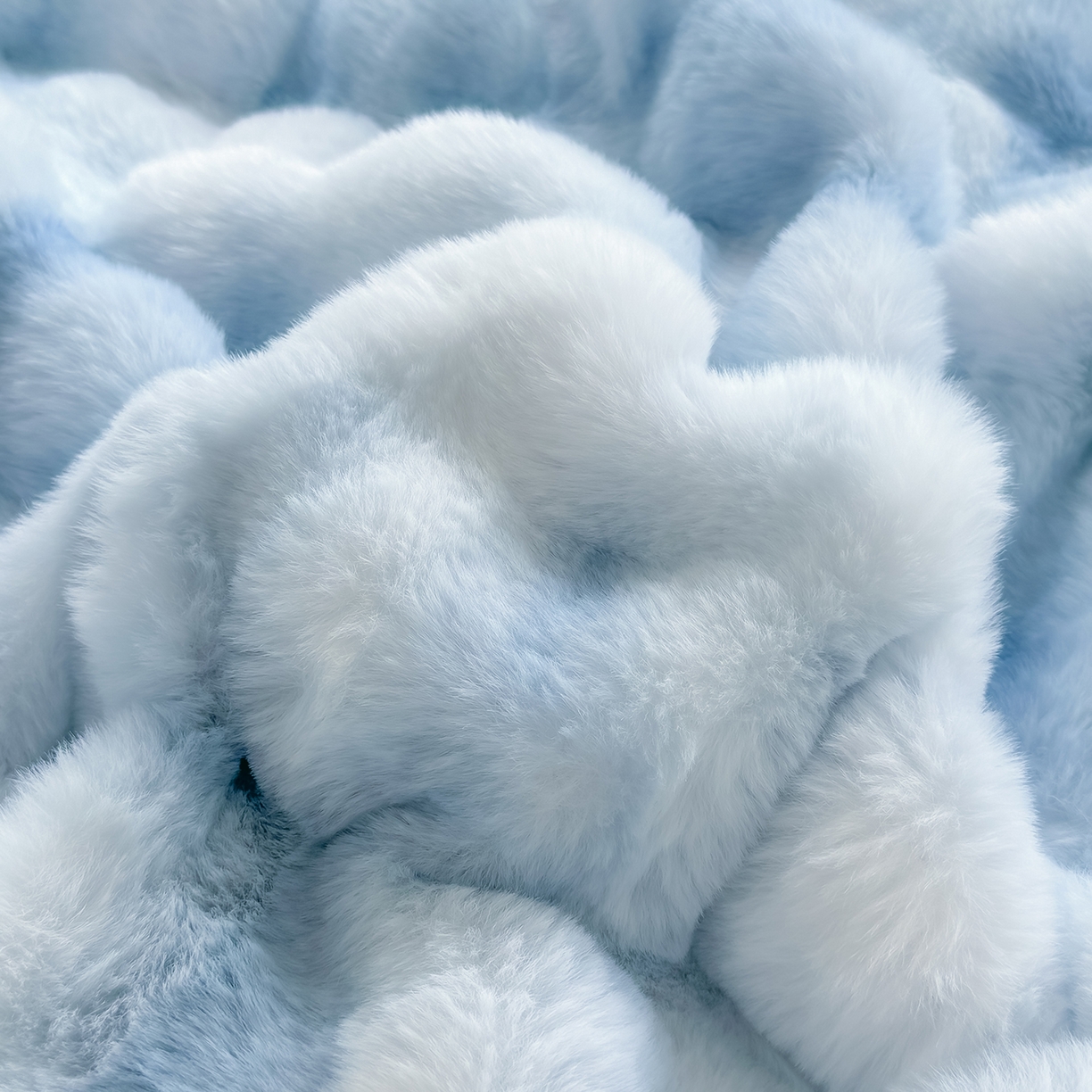 91家纺网 家纺一手货源 找家纺 品乐家纺 2025新款A类泡泡兔绒可拆洗冬被被子被芯（被套+被芯） 渐变-天青蓝