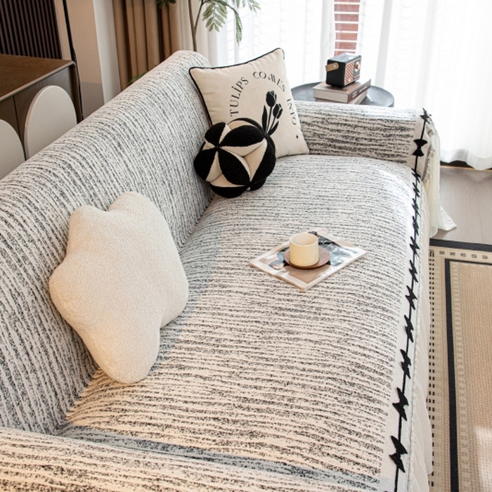 91家纺网 家纺一手货源 找家纺 沐沐家纺 2026新款宛柔蝴蝶结裙边沙发巾 黑色