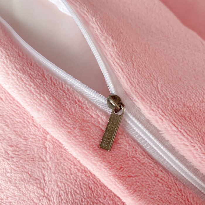 91家纺网 家纺一手货源 找家纺 （总）苹果星家纺 2025新款高克重纯色牛奶绒刺绣四件套-奢香夫人