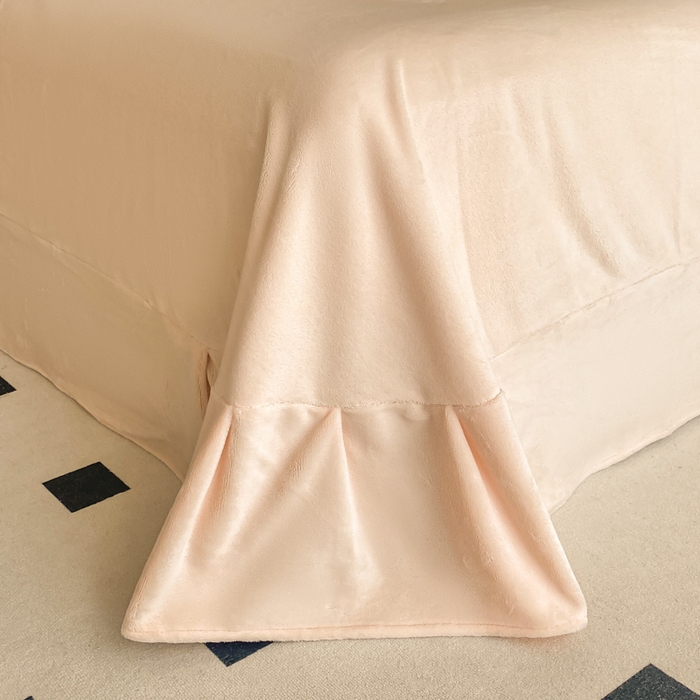 91家纺网 家纺一手货源 找家纺 苹果星家纺 2025新款高克重纯色牛奶绒刺绣四件套-奢香夫人 奢香夫人-杏