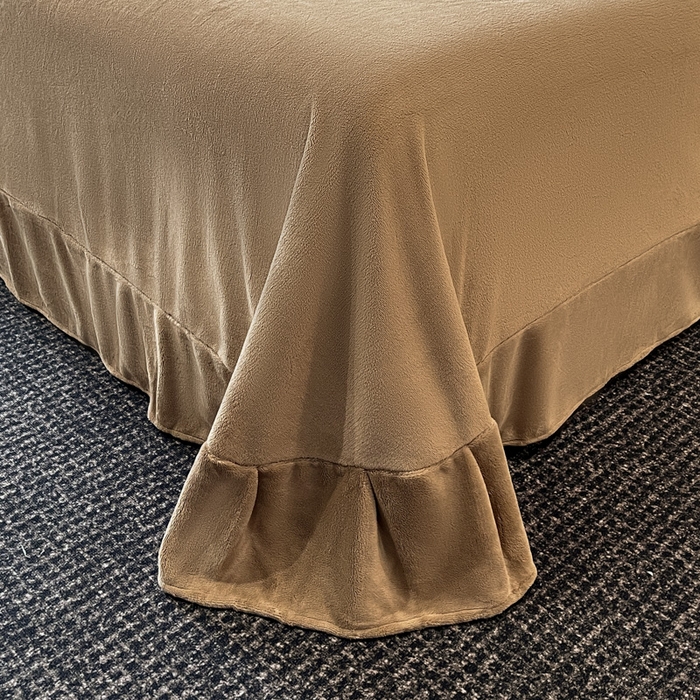 91家纺网 家纺一手货源 找家纺 （总）苹果星家纺 2025新款无印良品风230克全消光牛奶绒大拼角压线刺绣四件套-塔莉