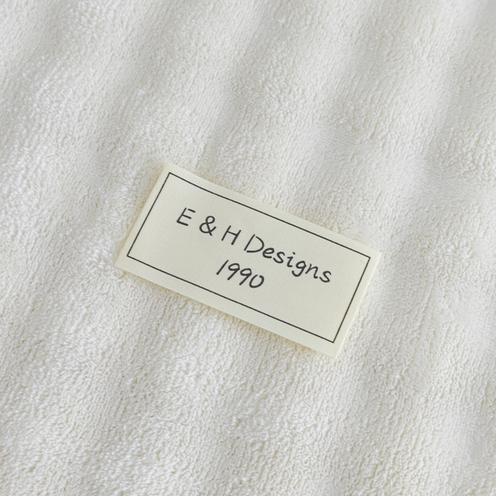 91家纺网 家纺一手货源 找家纺 恩和家纺 2025新款泡泡牛奶绒床笠 米白