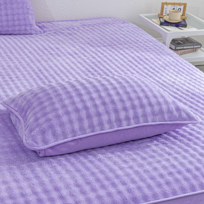 91家纺网 家纺一手货源 找家纺 恩和家纺 2025新款泡泡牛奶绒床笠 紫色