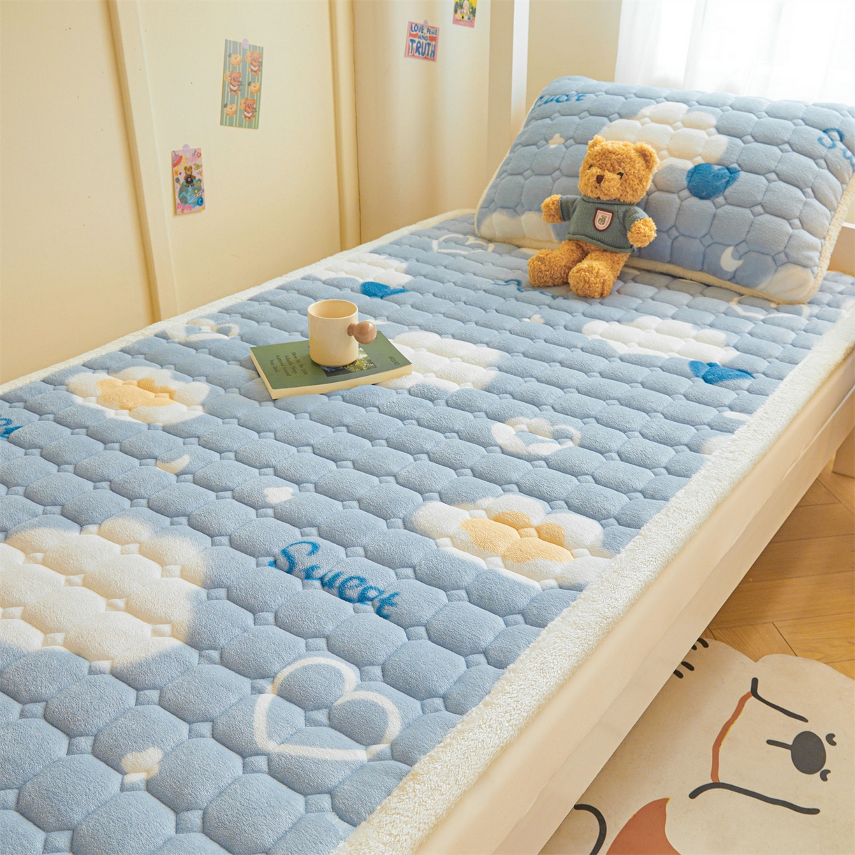 91家纺网 家纺一手货源 找家纺 雯豆家纺 【加厚款】2025新款牛奶绒床褥床垫学生宿舍床护垫子 牛奶绒床褥-爱心云【加厚款】