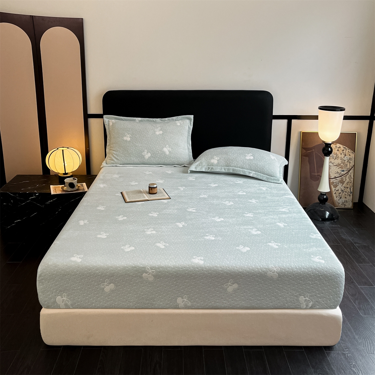 91家纺网 家纺一手货源 找家纺 （总）857家居 2025新款樱桃牛奶绒床笠