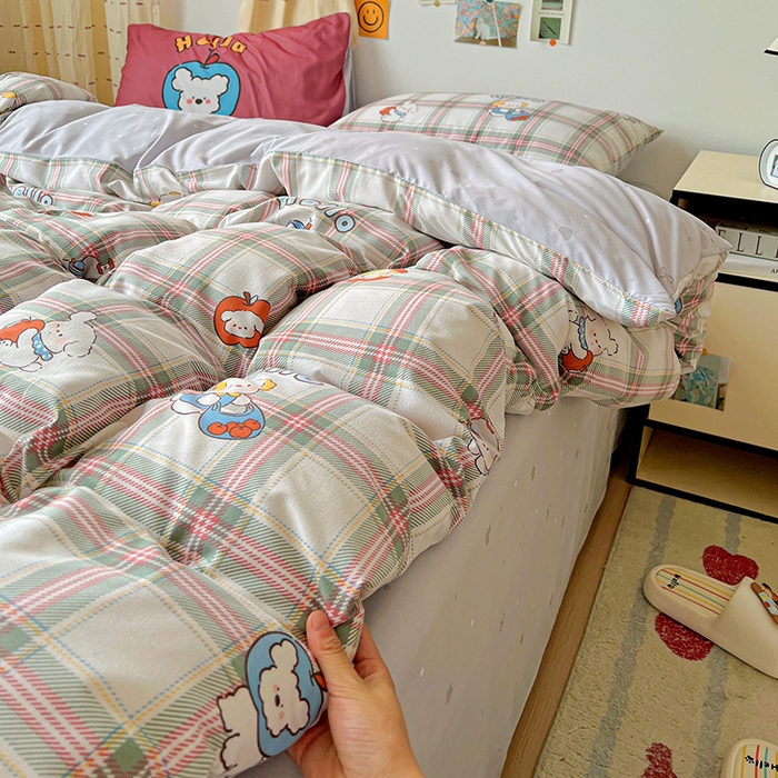 91家纺网 家纺一手货源 找家纺 海岛哥哥 2025新款105克软绵绵大版枕套四件套系列-大床图（有买家秀）复古绿格狗