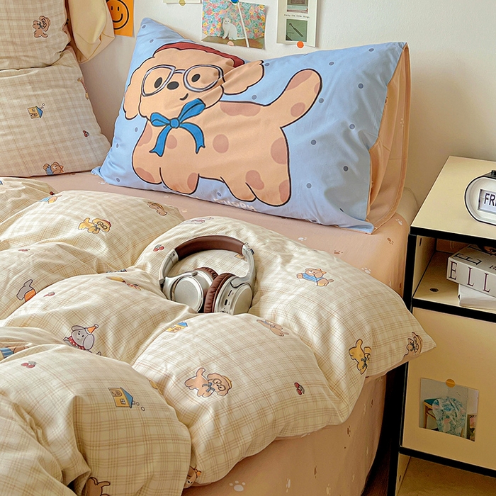 91家纺网 家纺一手货源 找家纺 海岛哥哥 2025新款105克软绵绵大版枕套四件套系列-大床图（有买家秀）格子萌狗