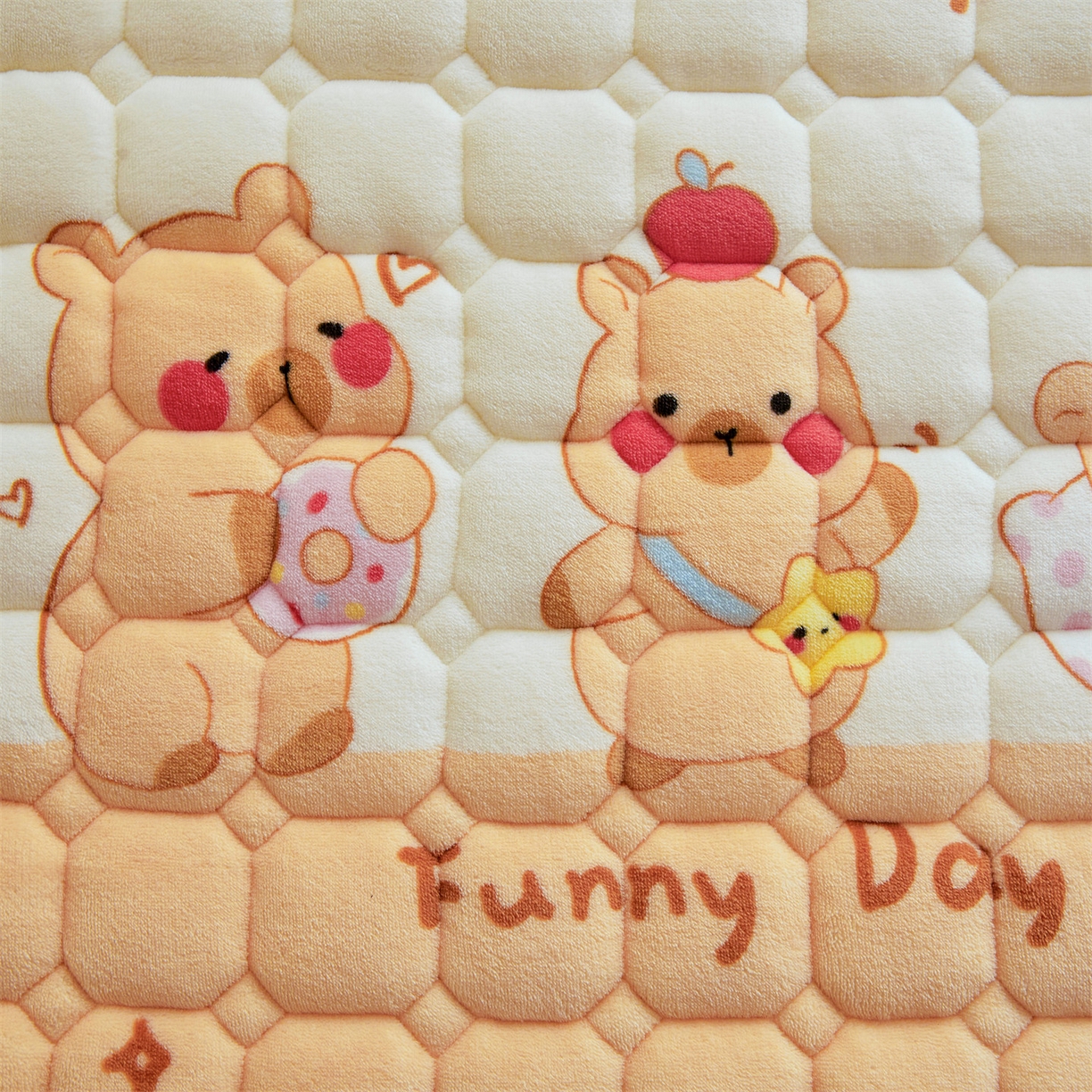 91家纺网 家纺一手货源 找家纺 雯豆家纺 【加厚款】2025新款牛奶绒床褥床垫学生宿舍床护垫子 牛奶绒床褥-欢乐聚会【加厚款】